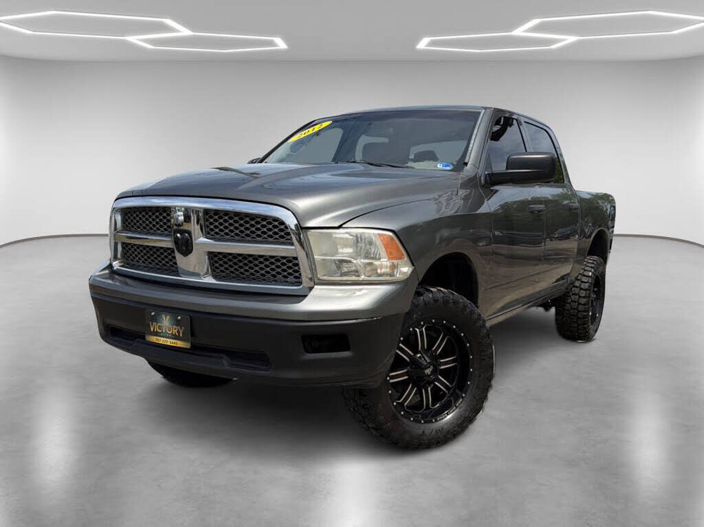 2012 DODGE Ram