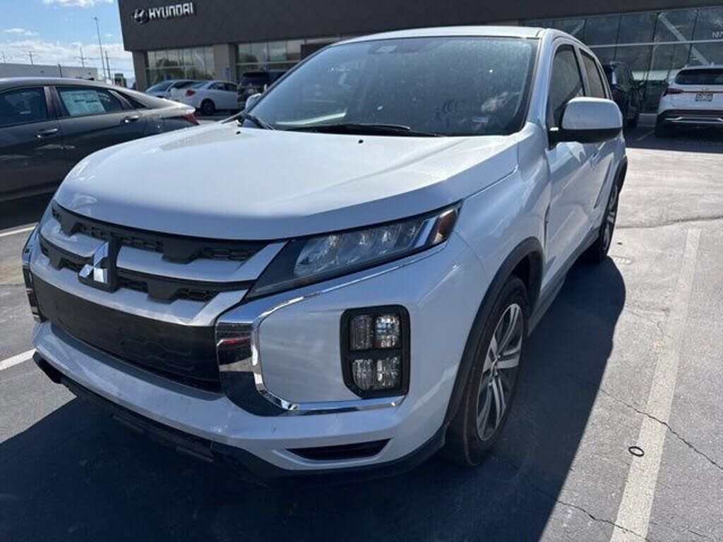 2025 MITSUBISHI Outlander Sport