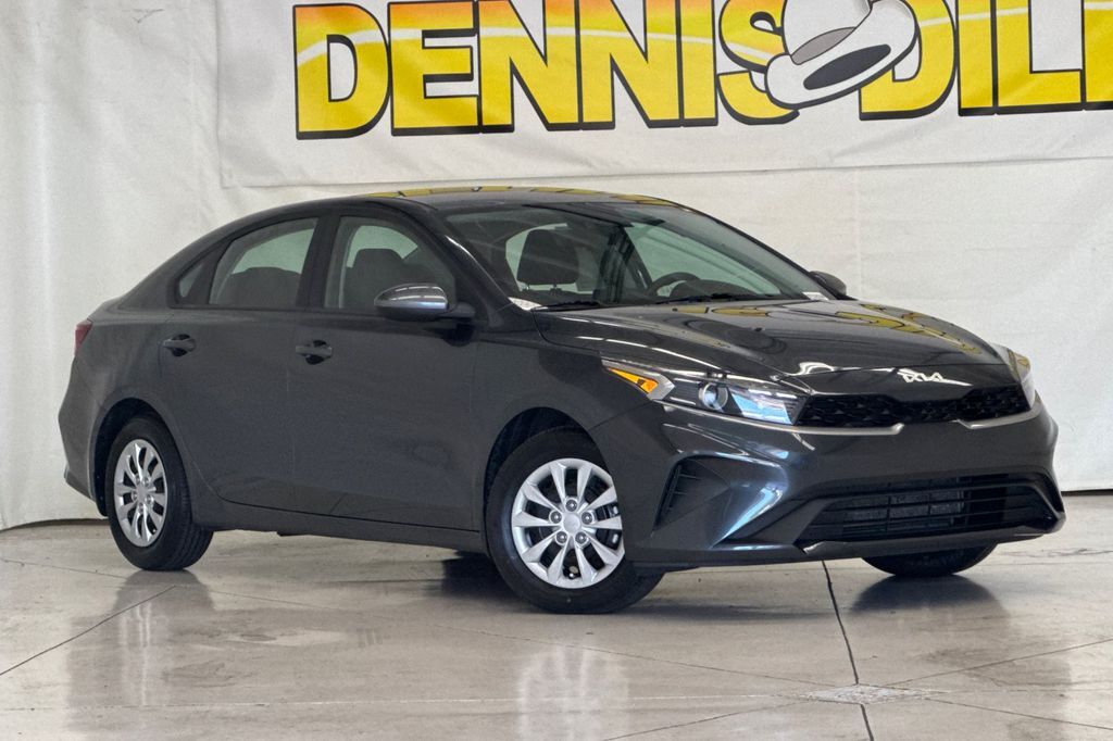 2023 KIA Forte