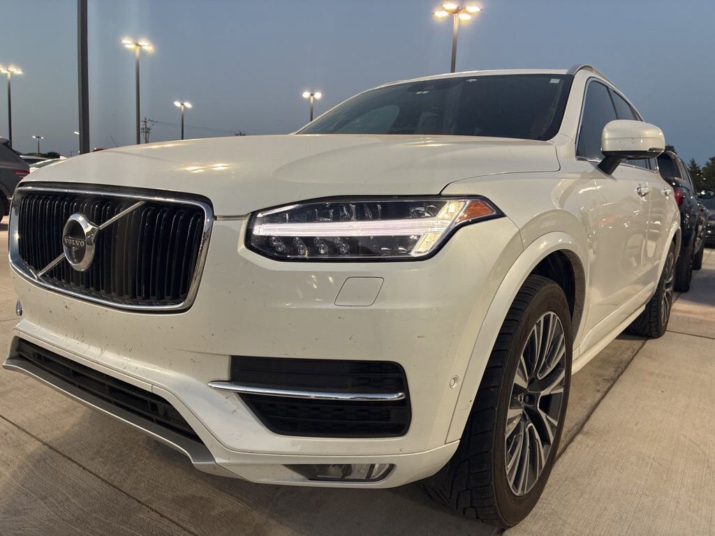 2019 VOLVO XC90