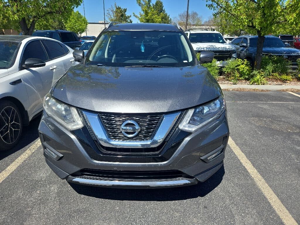 2017 NISSAN Rogue
