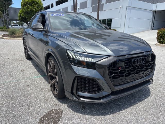 2024 AUDI RS Q8