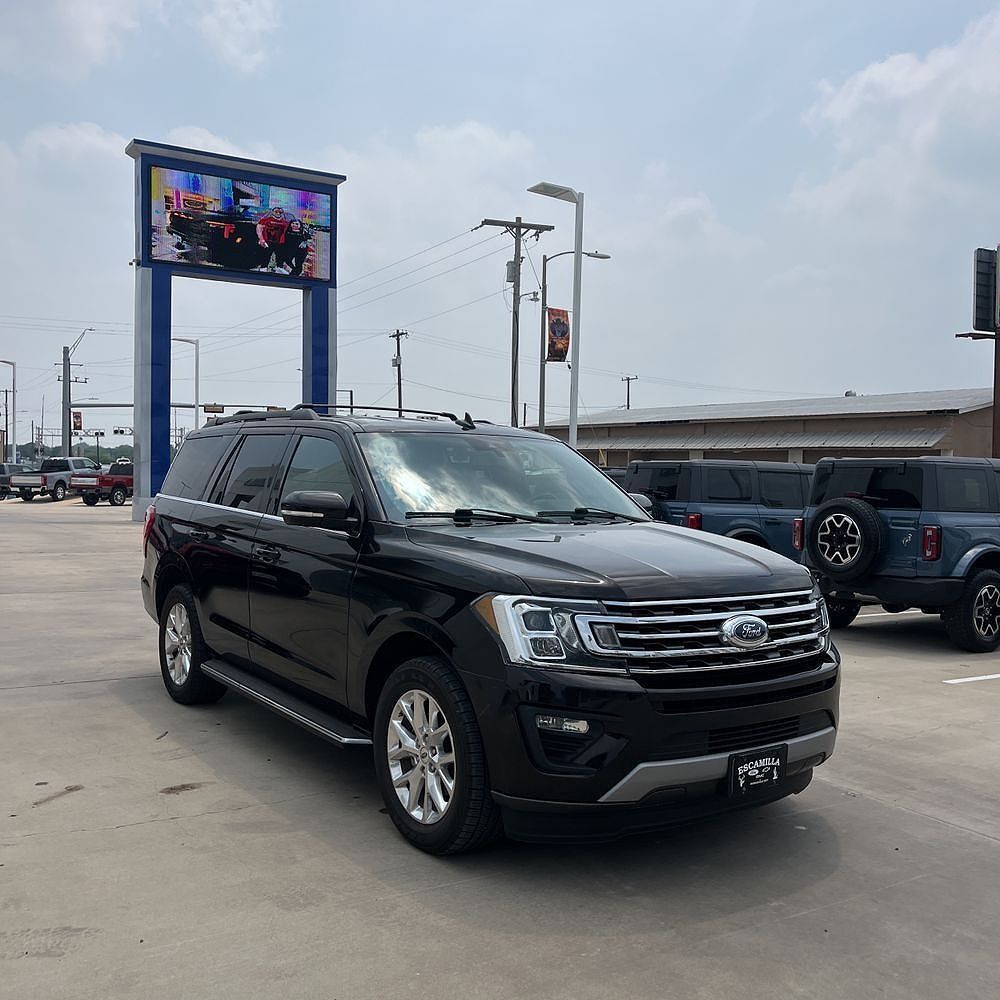 2021 FORD Expedition