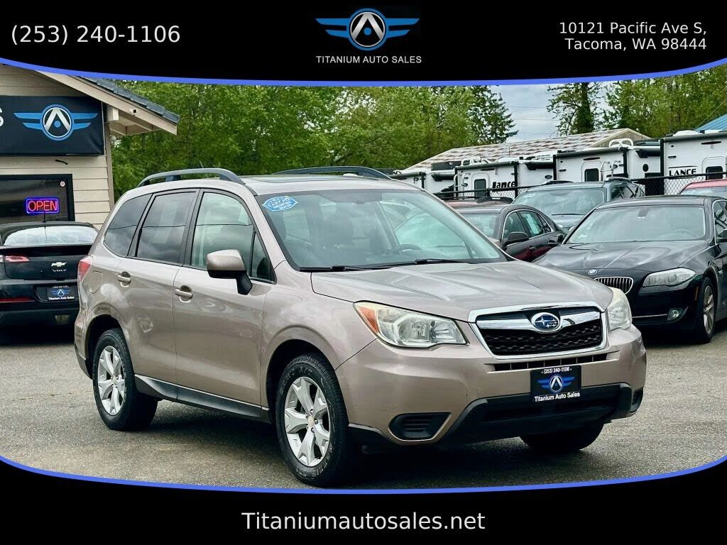 2015 SUBARU Forester
