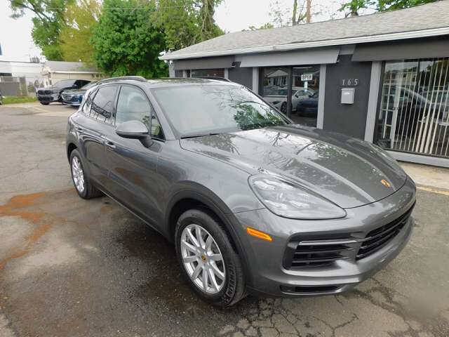 2019 PORSCHE Cayenne