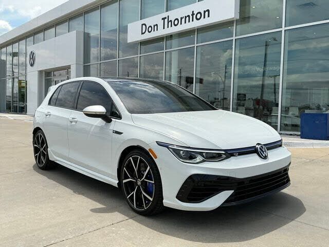 2022 VOLKSWAGEN Golf