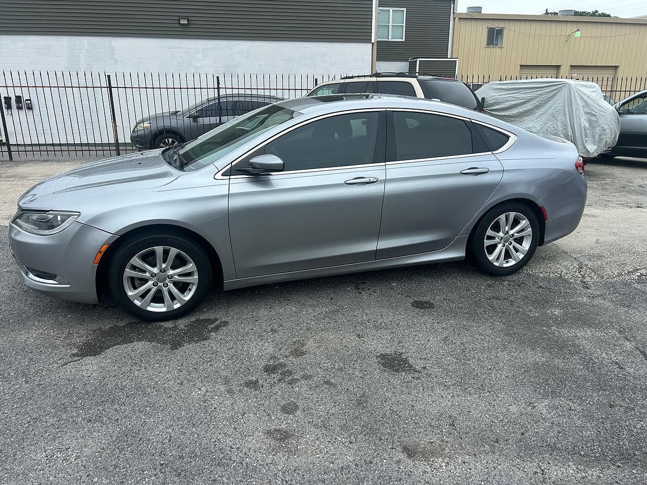 2015 CHRYSLER 200