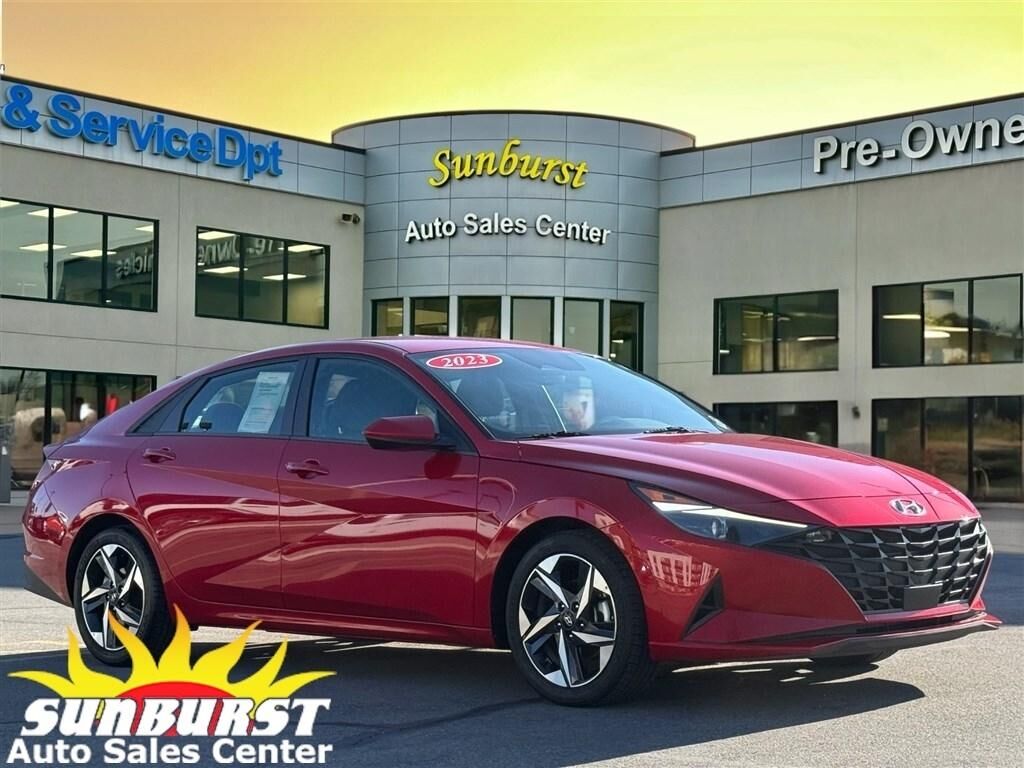 2023 HYUNDAI Elantra