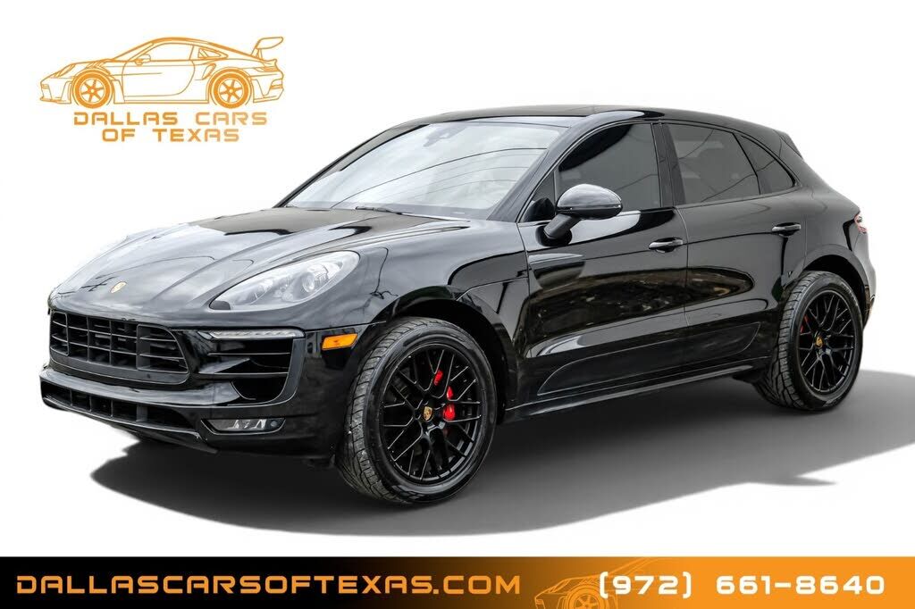 2017 PORSCHE Macan