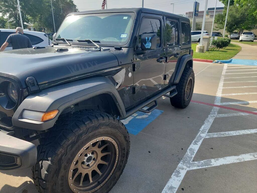 2023 JEEP Wrangler