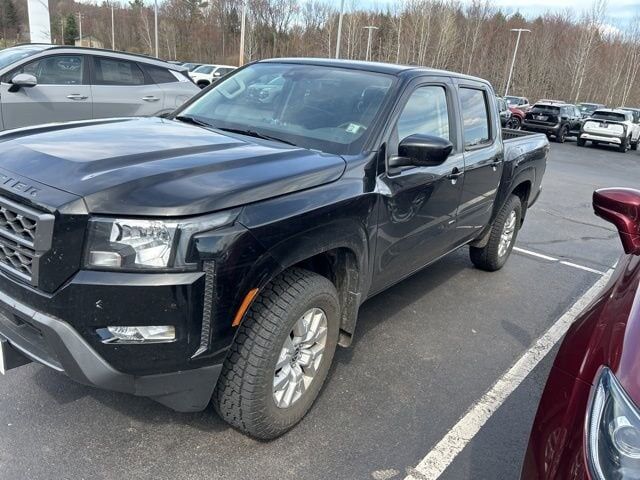 2022 NISSAN Frontier
