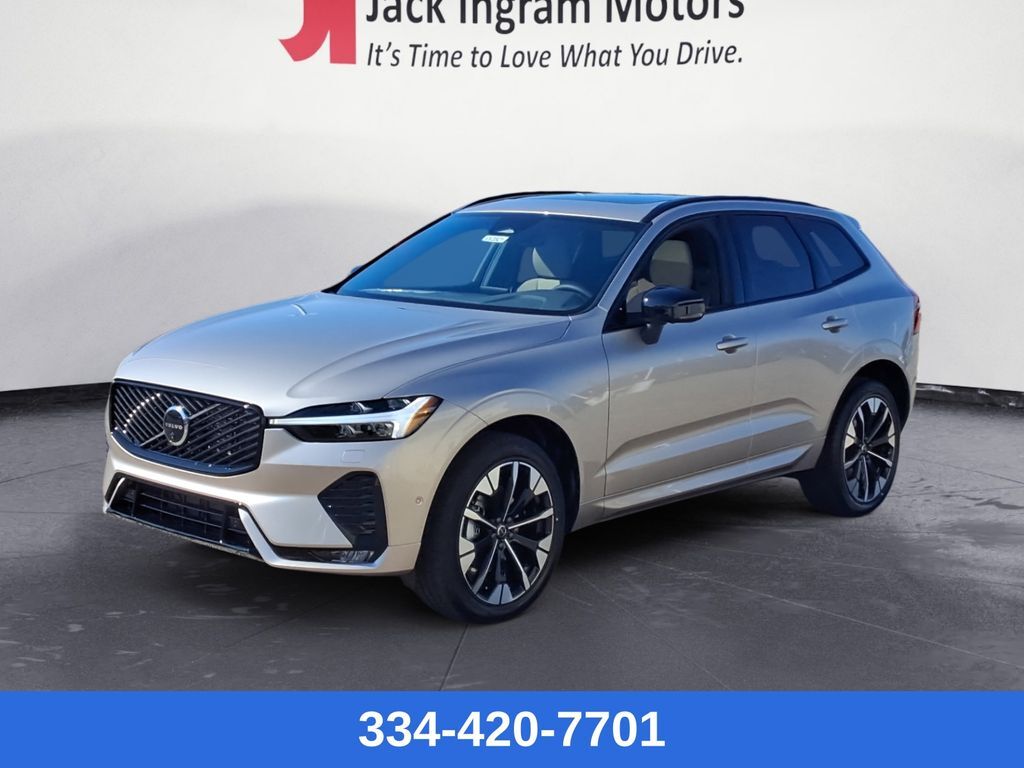 2026 VOLVO XC60