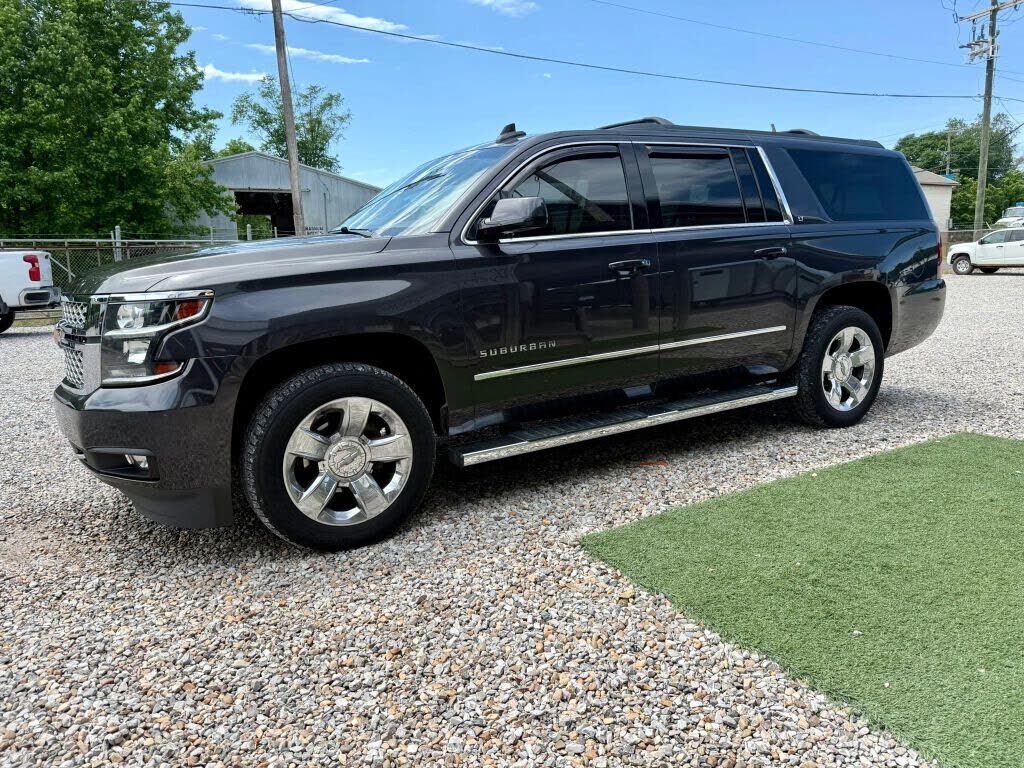 2018 CHEVROLET Suburban