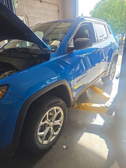 2024 JEEP Compass