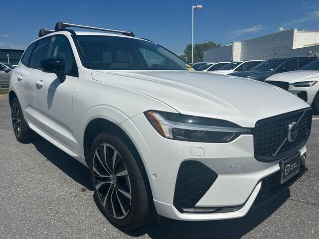 2023 VOLVO XC60