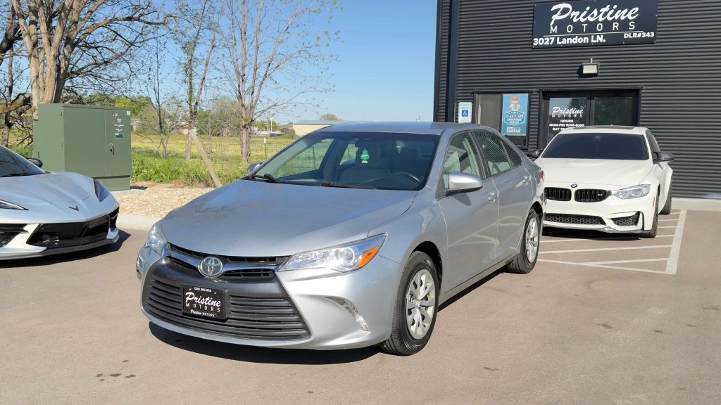 2016 TOYOTA Camry
