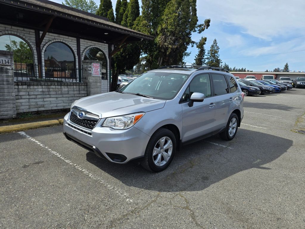 2016 SUBARU Forester