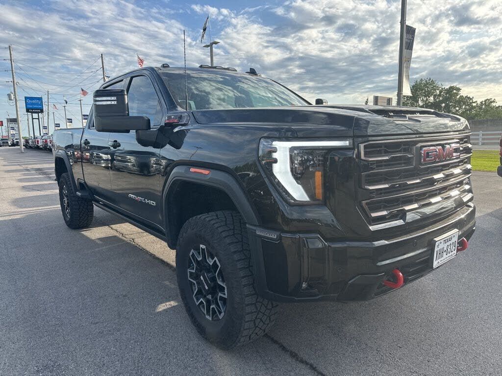 2025 GMC Sierra HD