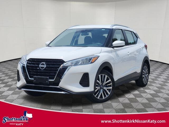 2024 NISSAN Kicks