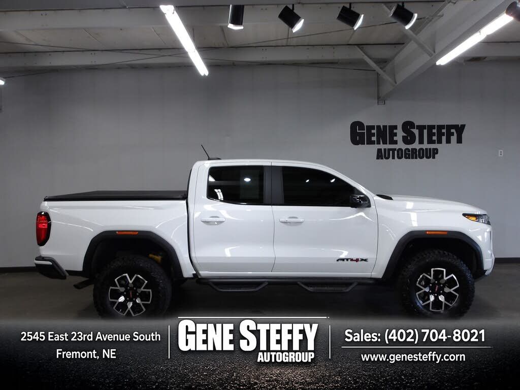 2024 GMC Canyon