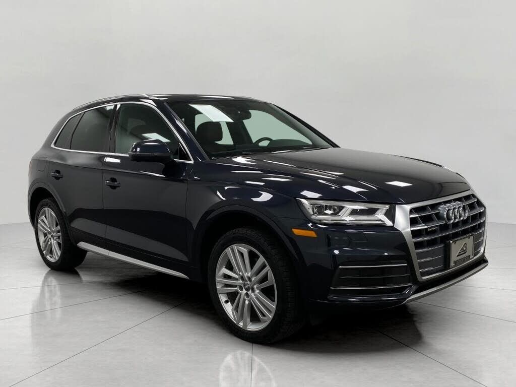 2020 AUDI Q5