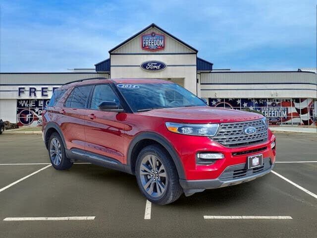 2024 FORD Explorer