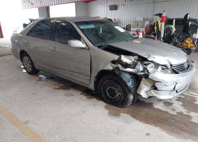 2006 TOYOTA Camry