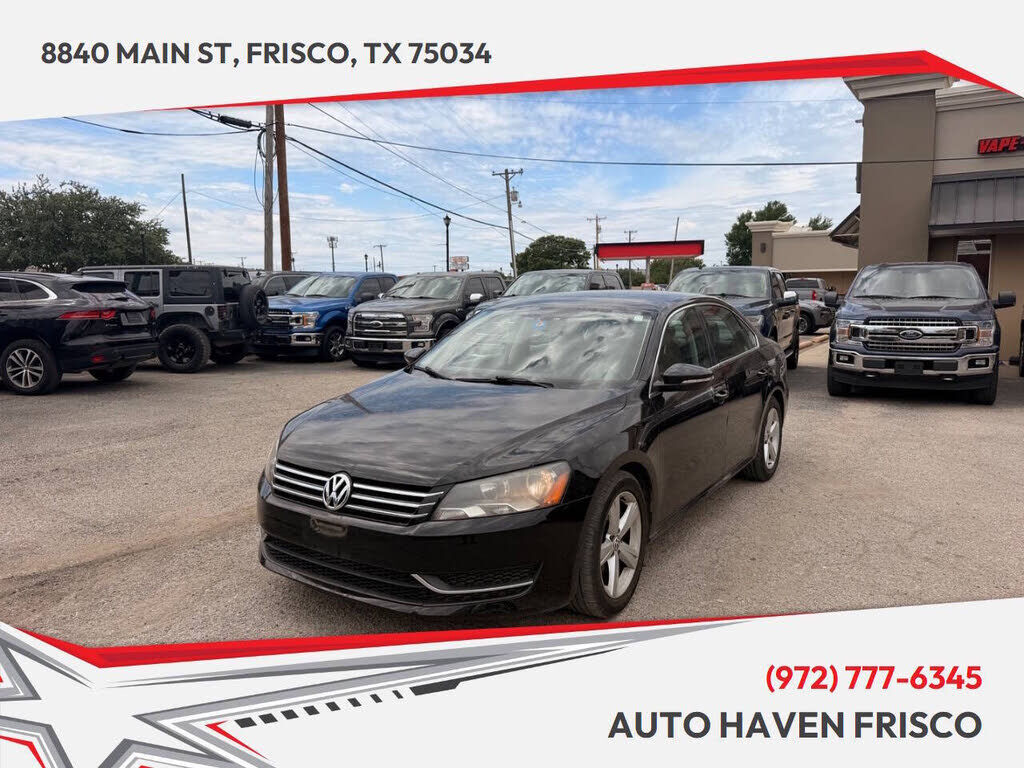 2012 VOLKSWAGEN Passat