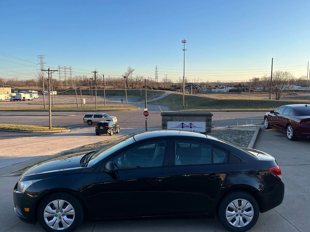 2013 CHEVROLET Cruze