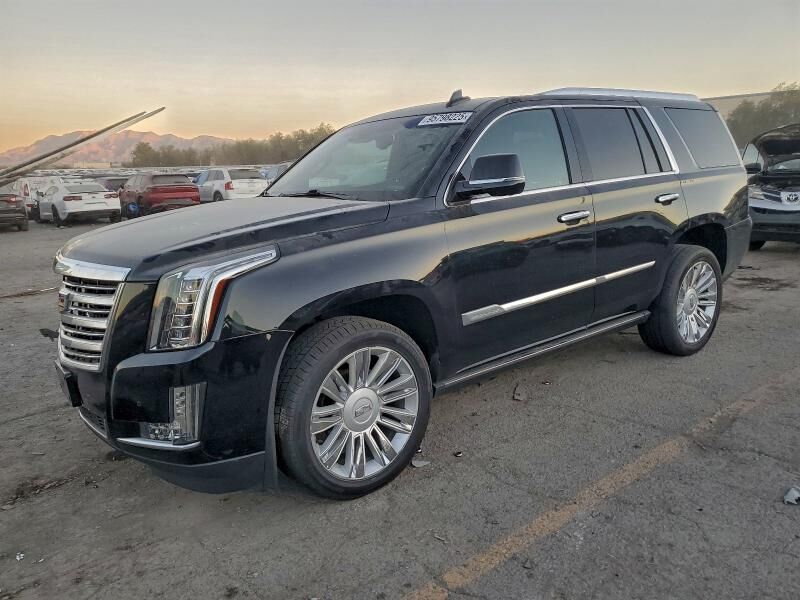 2016 CADILLAC Escalade