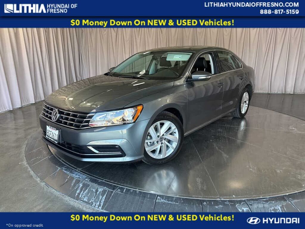 2018 VOLKSWAGEN Passat