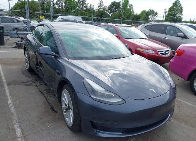 2021 TESLA Model 3