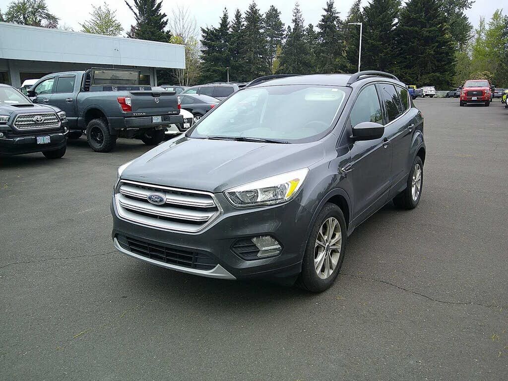 2018 FORD Escape