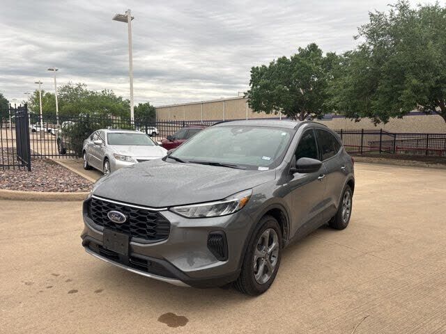 2025 FORD Escape