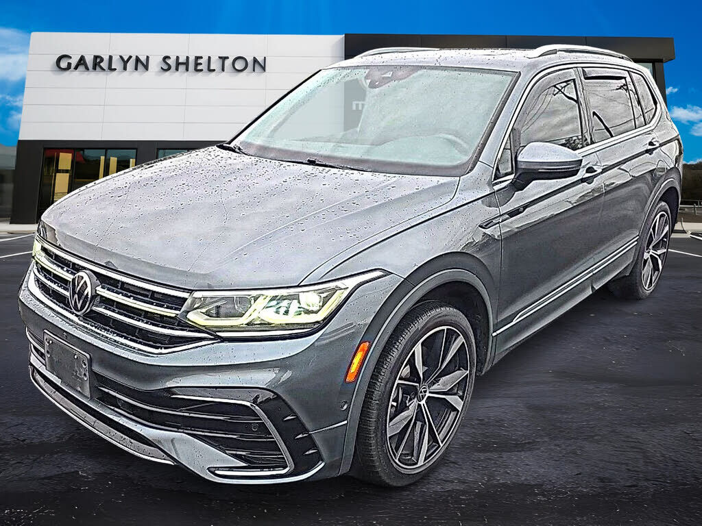 2022 VOLKSWAGEN Tiguan