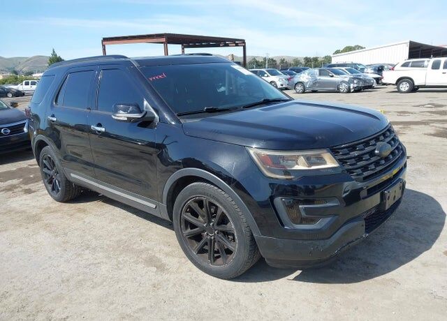 2016 FORD Explorer