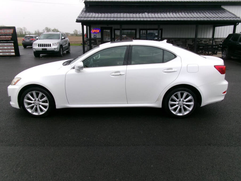 2010 LEXUS IS