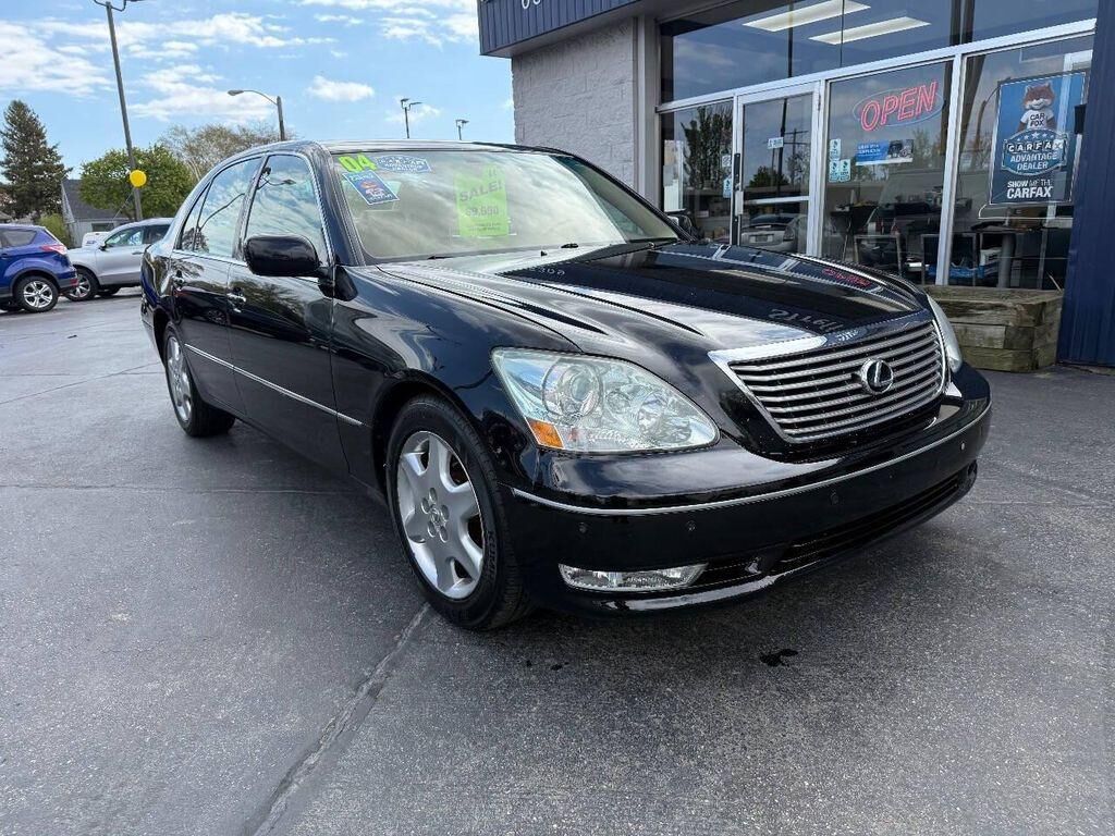 2004 LEXUS LS