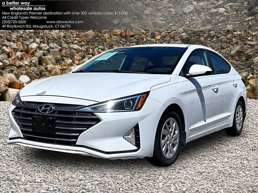 2019 HYUNDAI Elantra