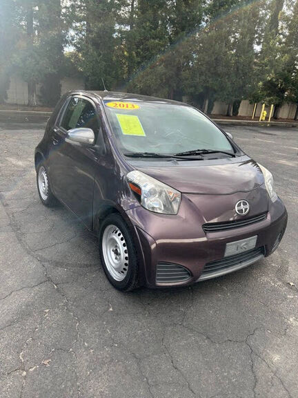 2013 TOYOTA Scion