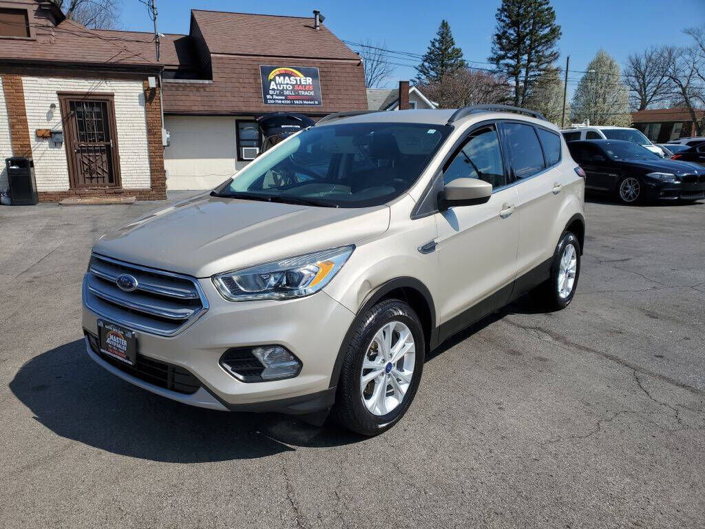 2017 FORD Escape