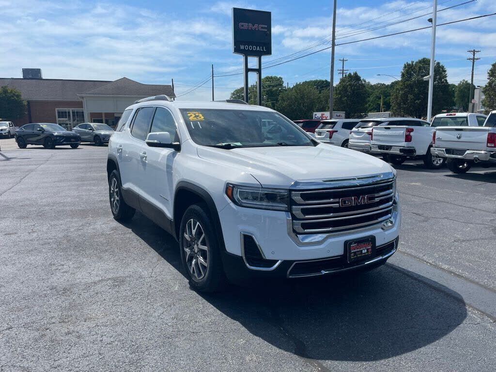 2023 GMC Acadia