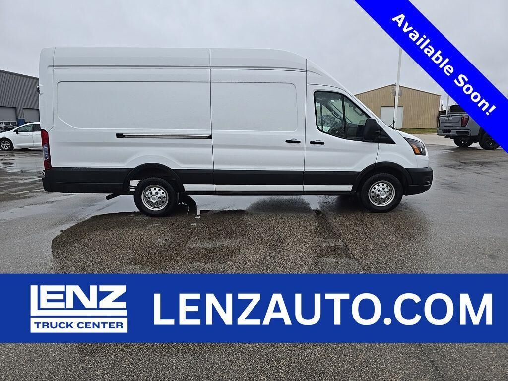 2023 FORD Transit