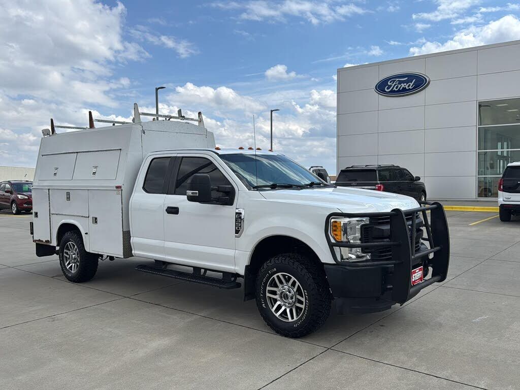 2017 FORD F-350