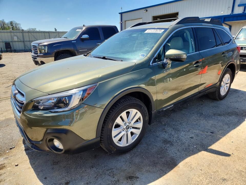 2018 SUBARU Outback