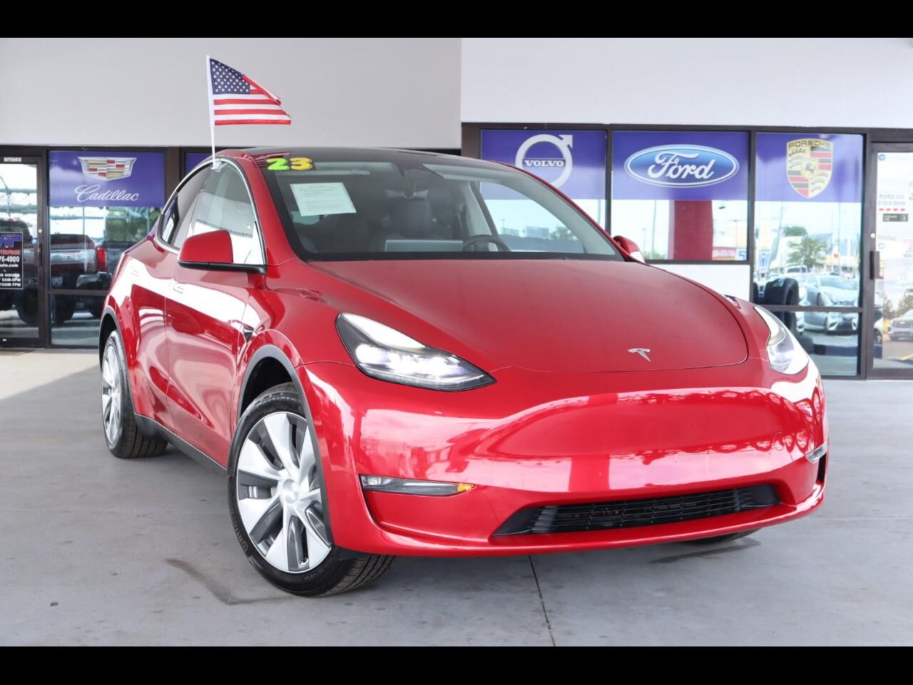 2023 TESLA Model Y