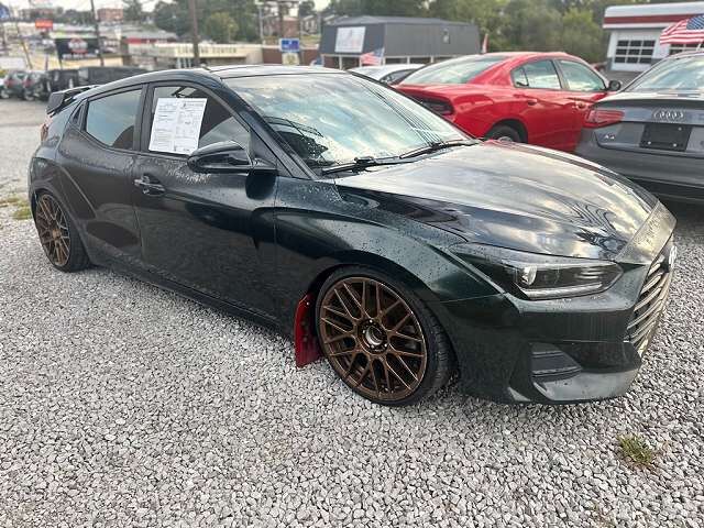 2019 HYUNDAI Veloster