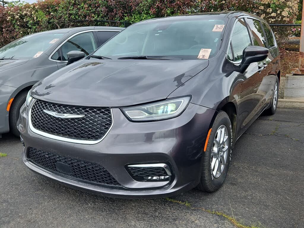 2023 CHRYSLER Pacifica
