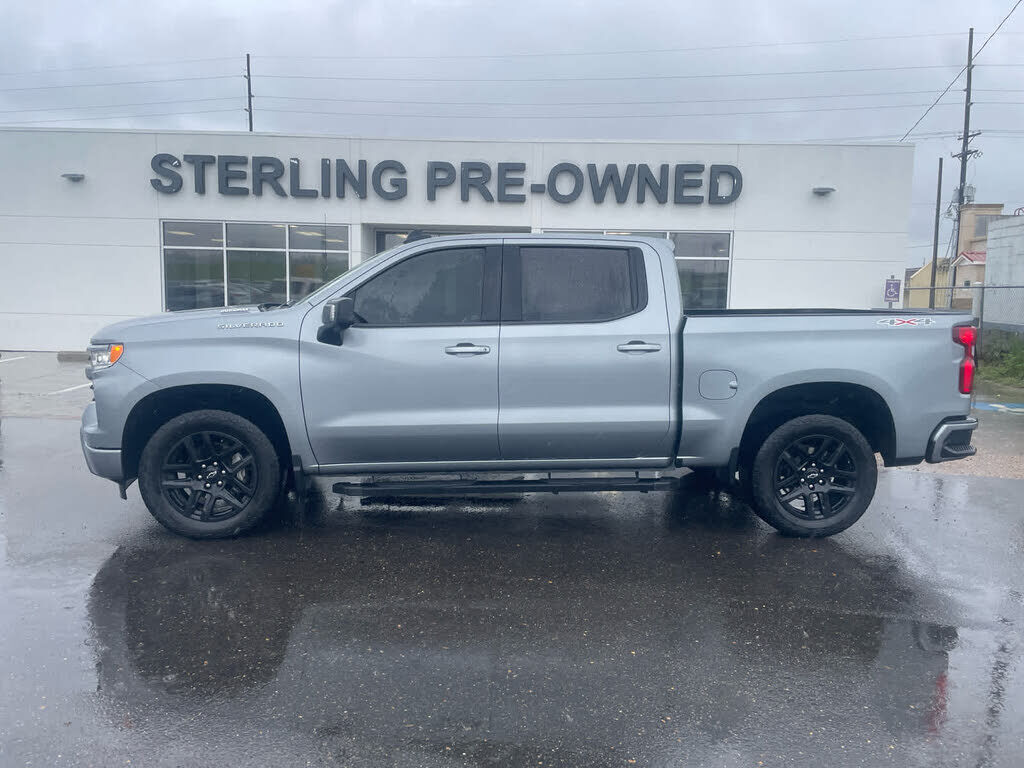 2024 CHEVROLET Silverado