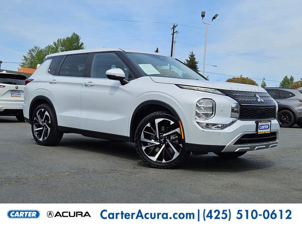2024 MITSUBISHI Outlander